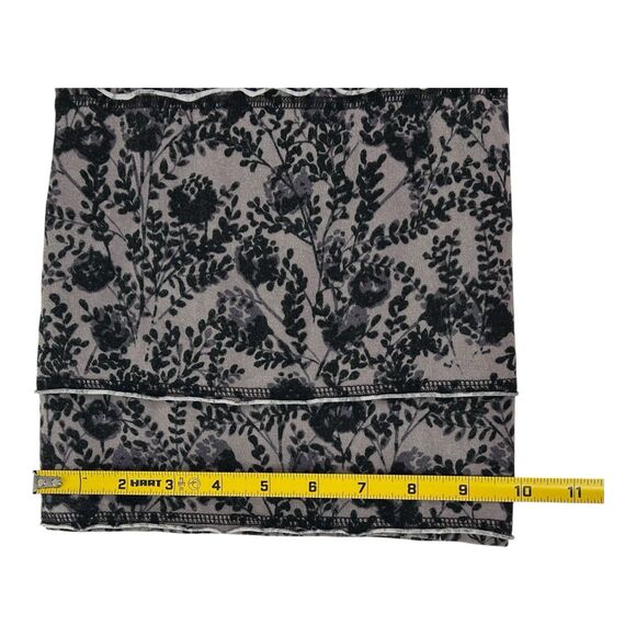 Matilda Jane Finn Tier Pant Size Small Black & Gray Floral Boho Flared - Picture 8 of 14